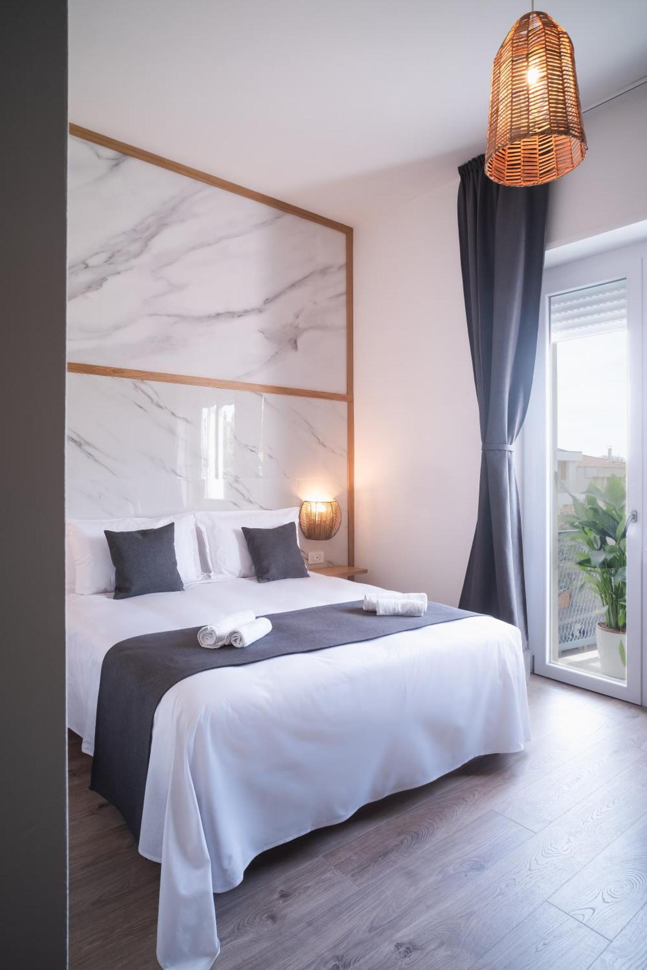 New Elegance Suites Guesthouse أوريستانو المظهر الخارجي الصورة