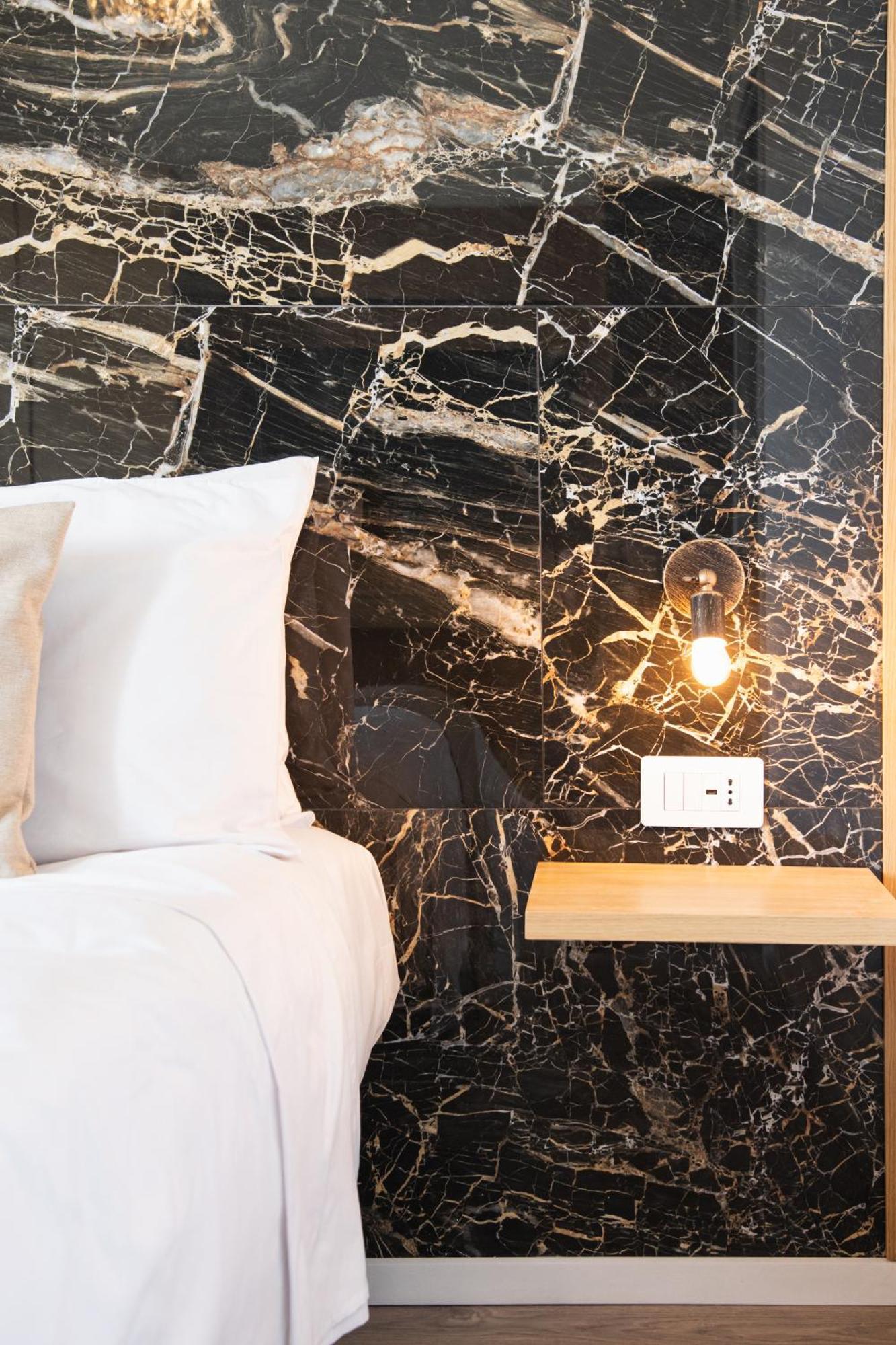 New Elegance Suites Guesthouse أوريستانو المظهر الخارجي الصورة